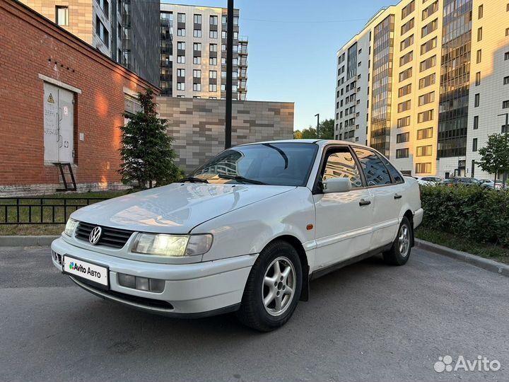 Volkswagen Passat 1.8 МТ, 1994, 362 000 км