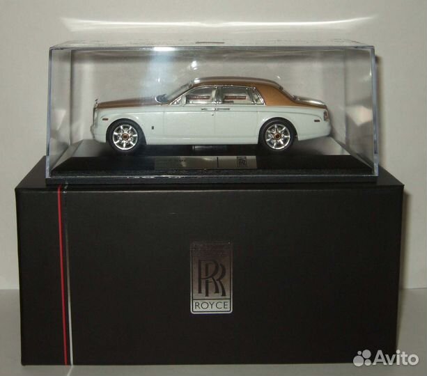 Роллс Ройс Rolls Royce Phantom IXO 1:43