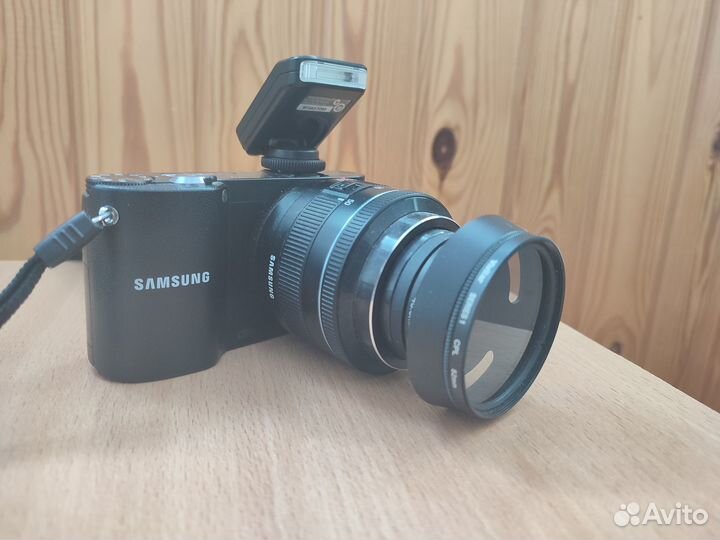 Samsung nx1100