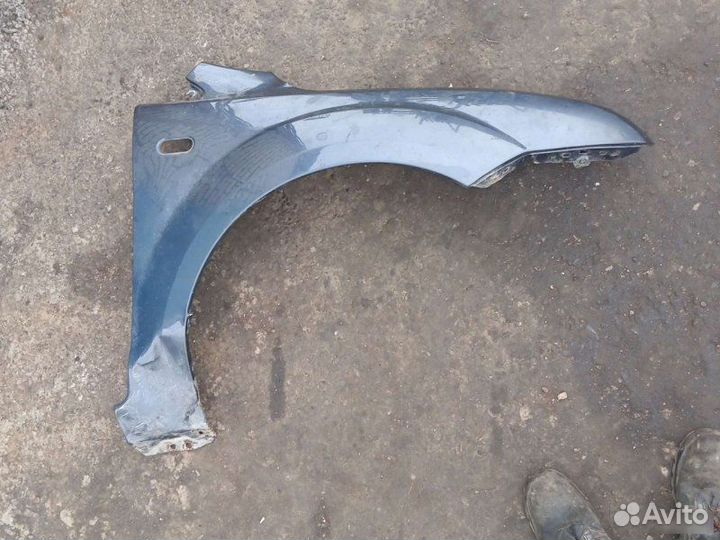 Крыло правое Ford Focus