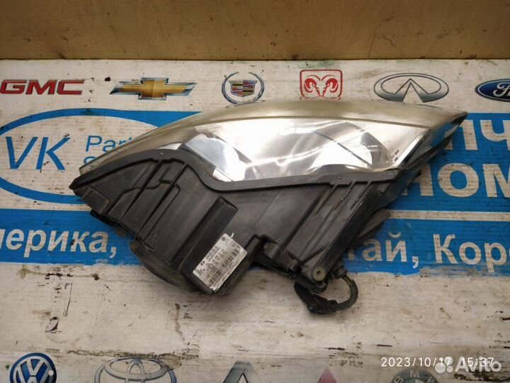 Фара галогеновая Volkswagen Touareg 7L 07-10