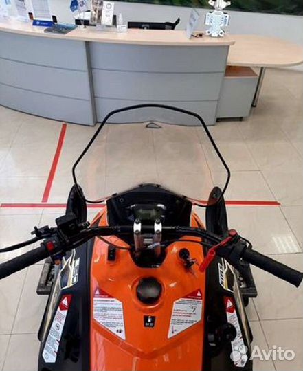 Снегоход Stels Капитан 200 Лонг