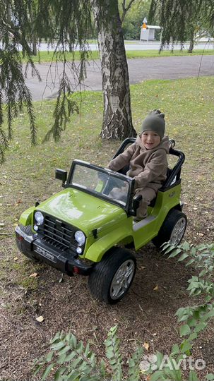 Машина Электромобиль детский Джип ZP 5299