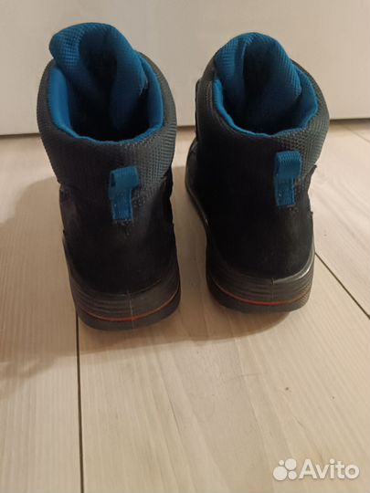 Ботинки детские ecco 35