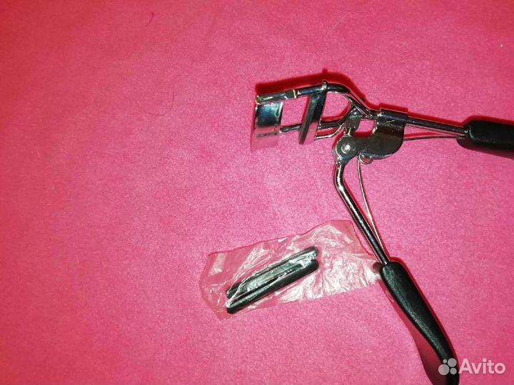 Щипцы для завивки ресниц
