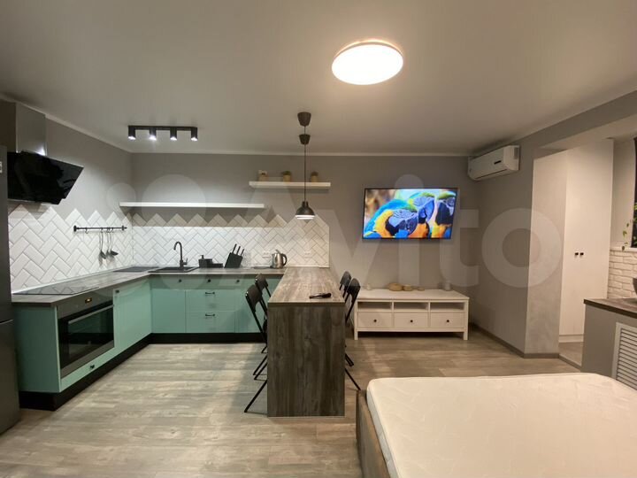 Квартира-студия, 37 м², 8/17 эт.