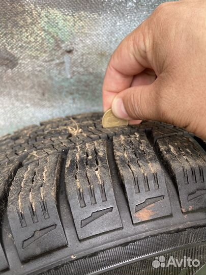 Диски с резиной r15 Renault Nokian nordman rs2