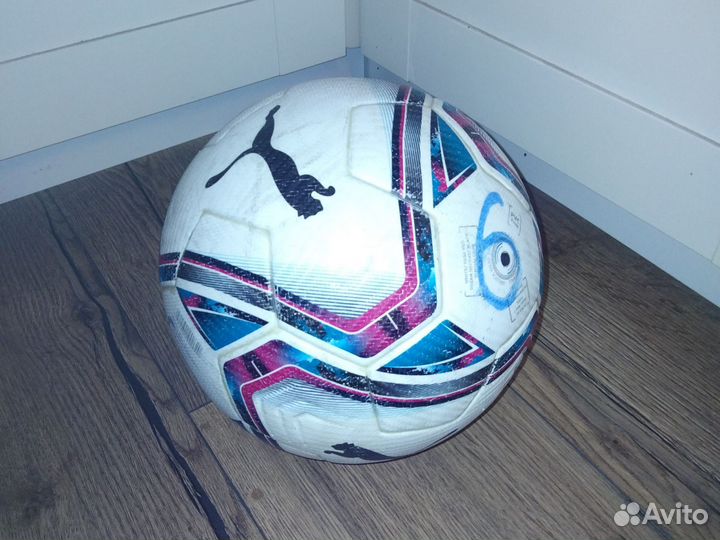 Футбольный мяч Puma