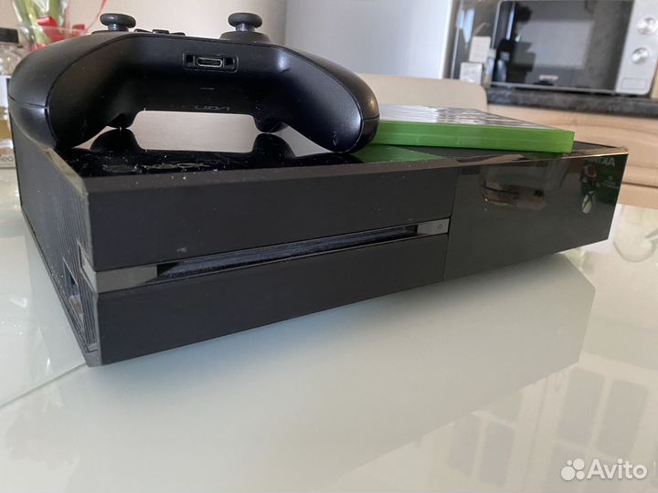 Xbox One+watch dogs 2