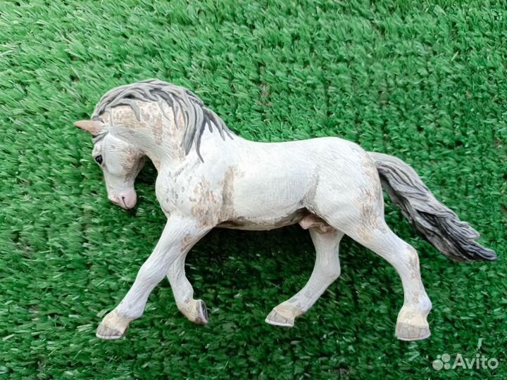 Лошади schleich