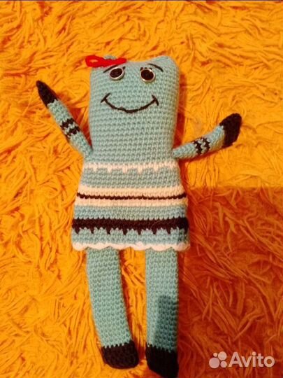 Куколка вязаная ручная работа