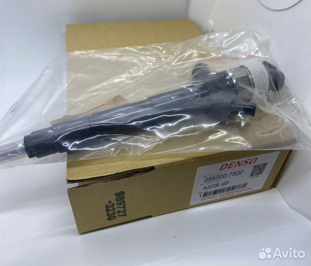 Форсунка 095000-7500(1465a279)