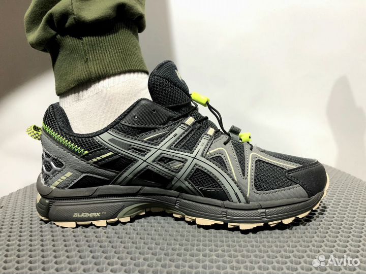 Кроссовки Asics модные