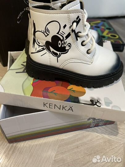 Продам ботинки для девочки