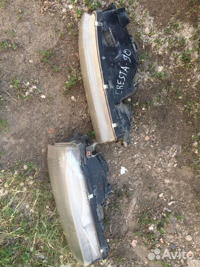 Toyota cresta 90 фары