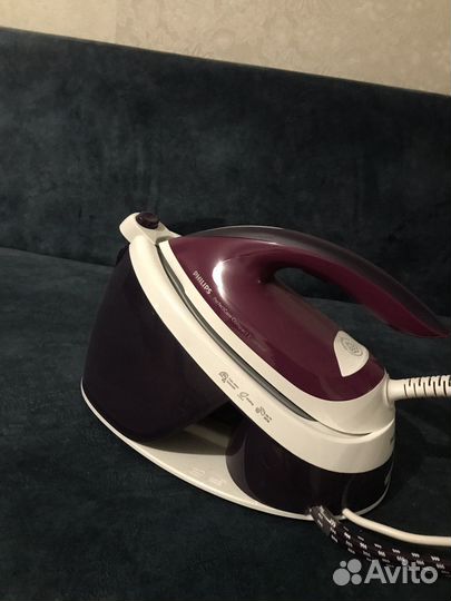 Утюг с парогенератором Philips