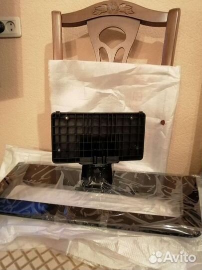 Стойки от телевизоров LG