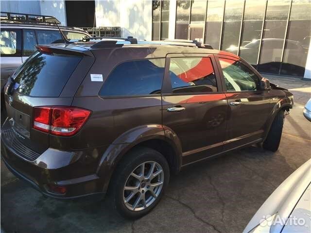 Разбор на запчасти Dodge Journey 2011