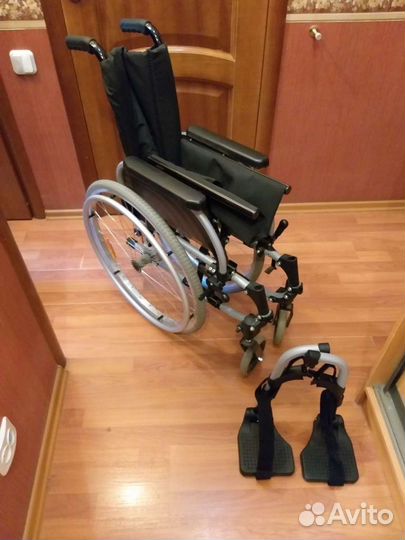 Коляска инвалидная
