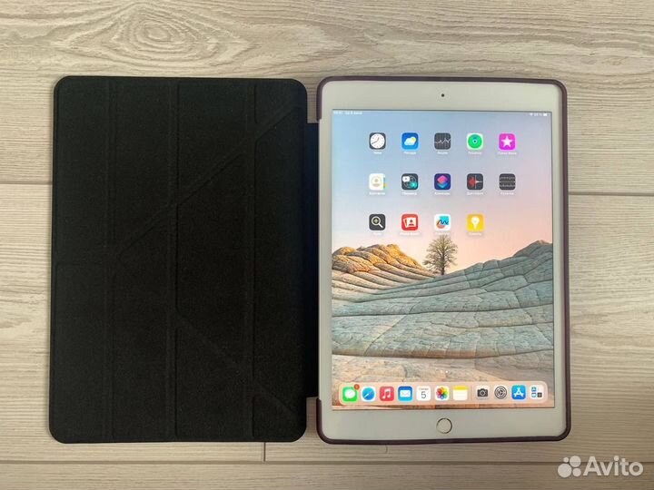 iPad 7 2019 32gb WiFi+ новый чехол