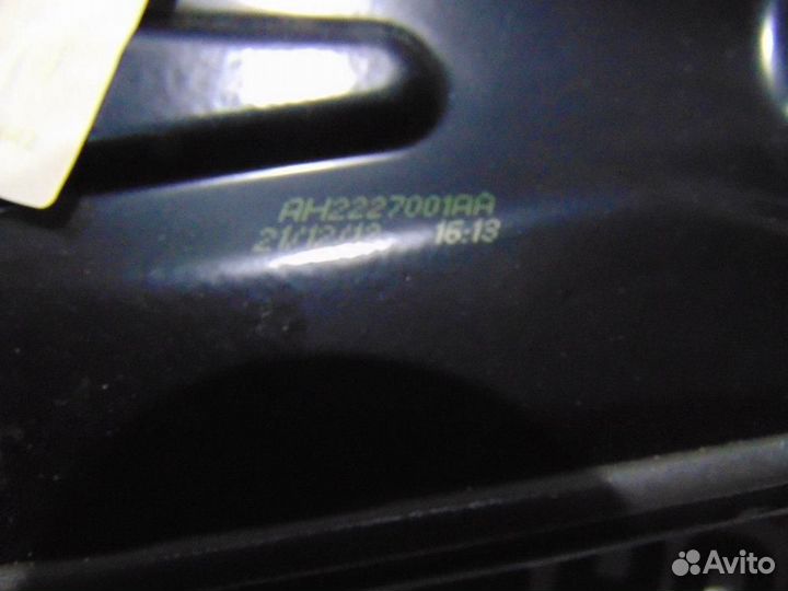 Стеклоподъемник электр. задний левый для Land Rove