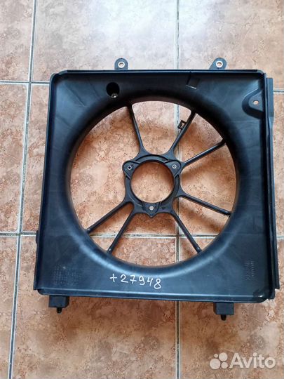 Диффузор кожух вентилятора Honda Accord 7