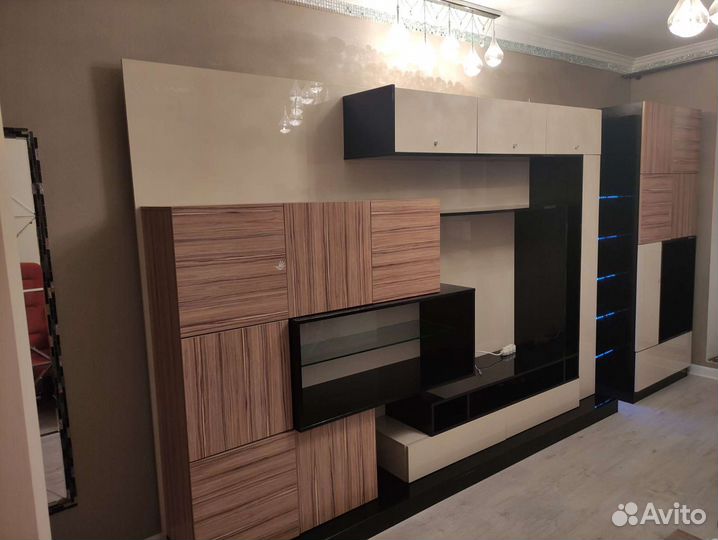 Стенка в гостиную роникон