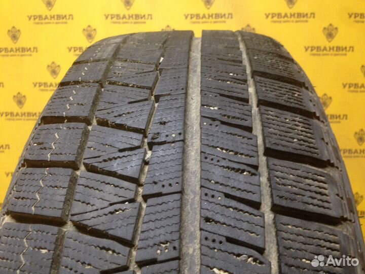 Bridgestone Blizzak Revo GZ 215/60 R16