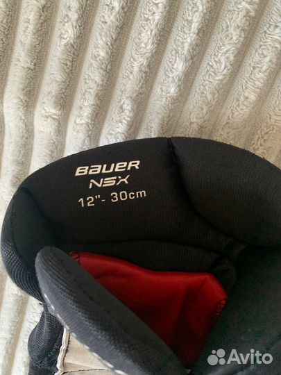 Краги хоккейные