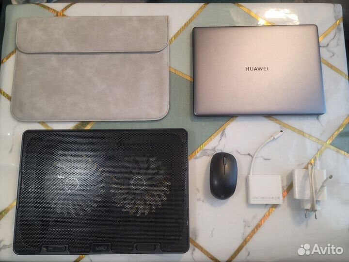 Huawei matebook 13 Ryzen 5 16/512