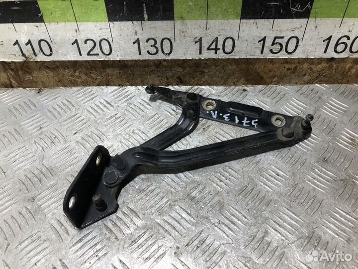 Петля багажника левая Ford Mondeo 2000-2007