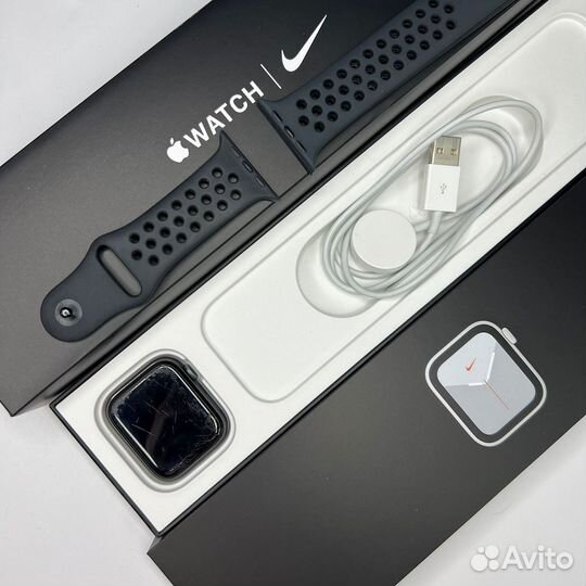 Apple Watch Series 3 38 mm nike, Серебристый