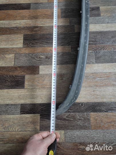 Накладка бампера (губа)