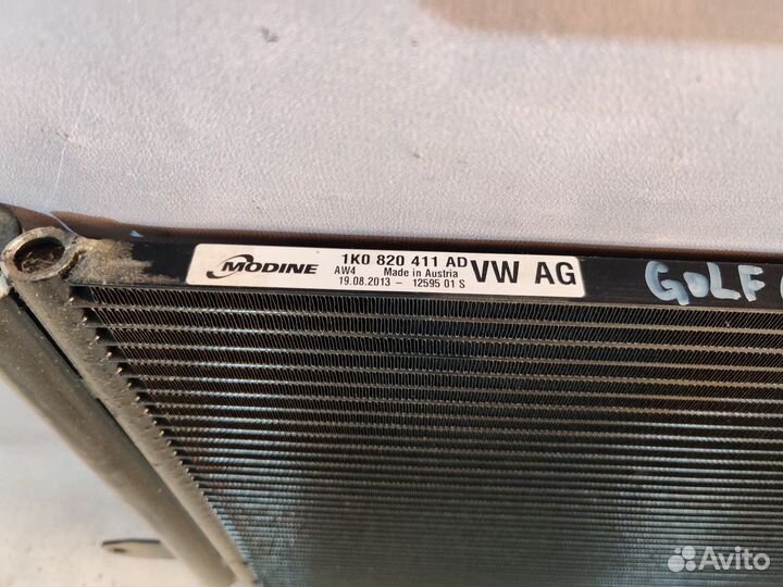 Фольцваген Гольф 6 2009- Радиатор кондиционе 11096