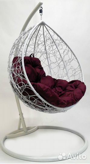 Подвесное кресло кокон из ротанга