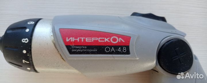 Аккумуляторная отвертка интерскол