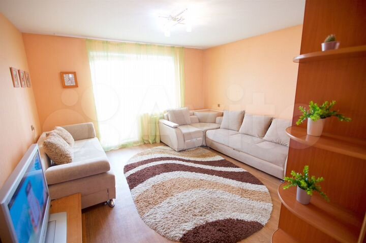 2-к. квартира, 60 м², 10/10 эт.