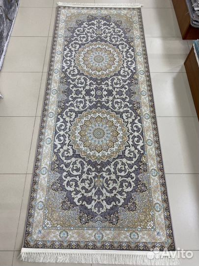 Иранские ковровые дорожки