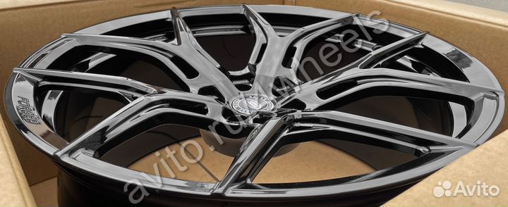 Кованые диски Land Rover Defender R22 наличие