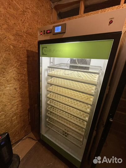 Комплект инкубаторов