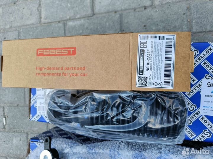 Амортизаторы комплект Ниссан примера P12 2006г