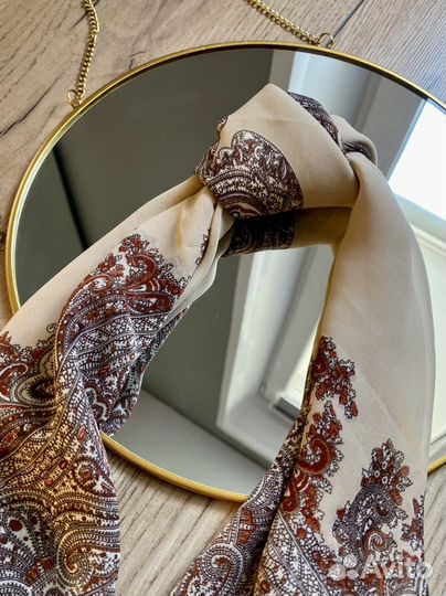 Платок шифоновый бежевый