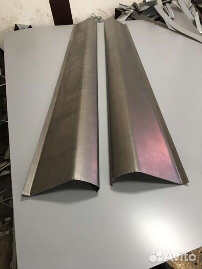 Порог nissan cube z10