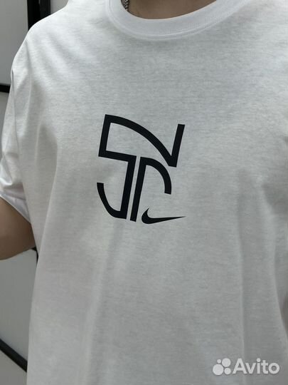 Футболка Nike