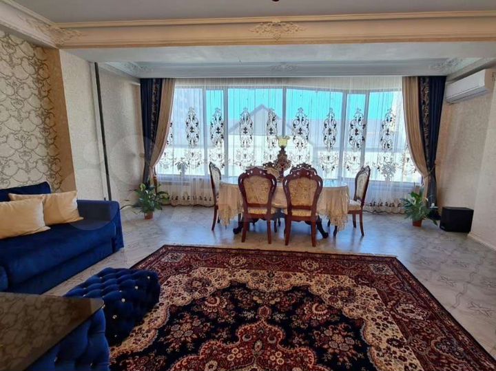 4-к. квартира, 143 м², 4/11 эт.