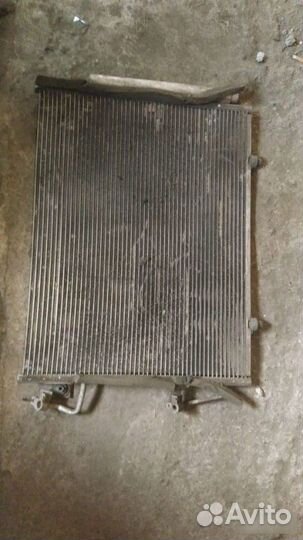 Радиатор кондиционера Mitsubishi Pajero