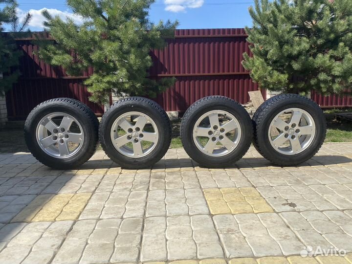 Колеса на mitsubishi r16