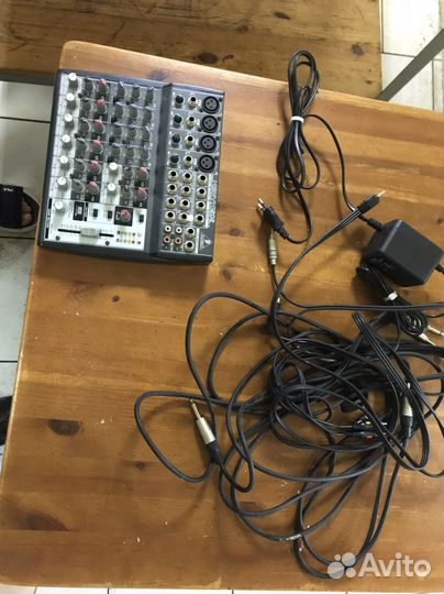 Микшерный пульт behringer xenyx 1202