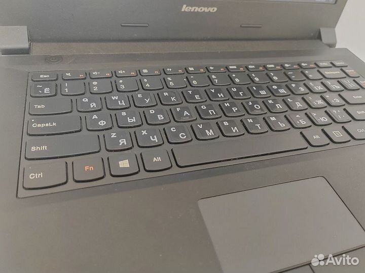 Игровой ноутбук Lenovo с 2 видеокартами и SSD240