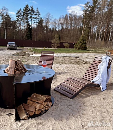 Шезлонг лежак деревянный на металлическом каркасе